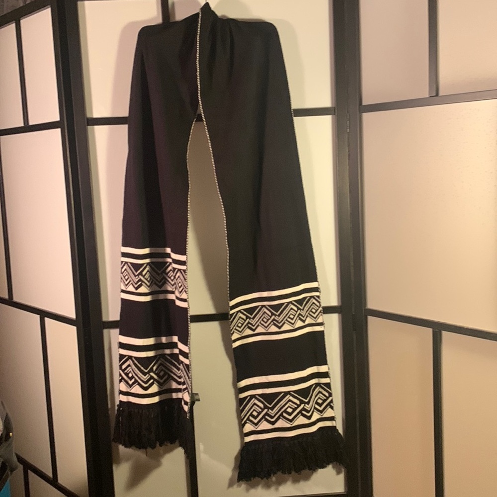 White House Black Market XL scarf